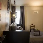 Industrial Apartment Near Duomo